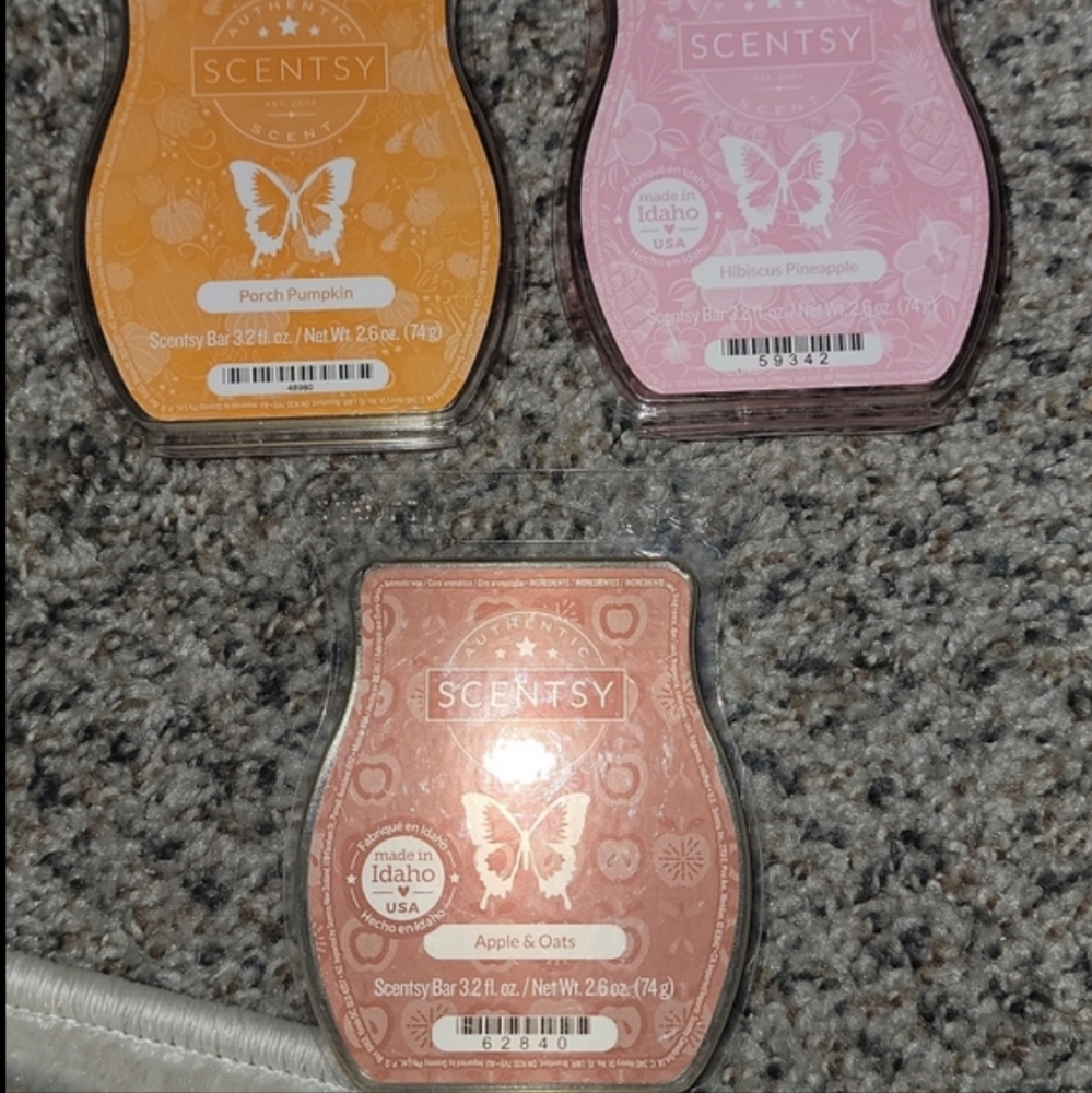 3 Brand new Scentsy Refills